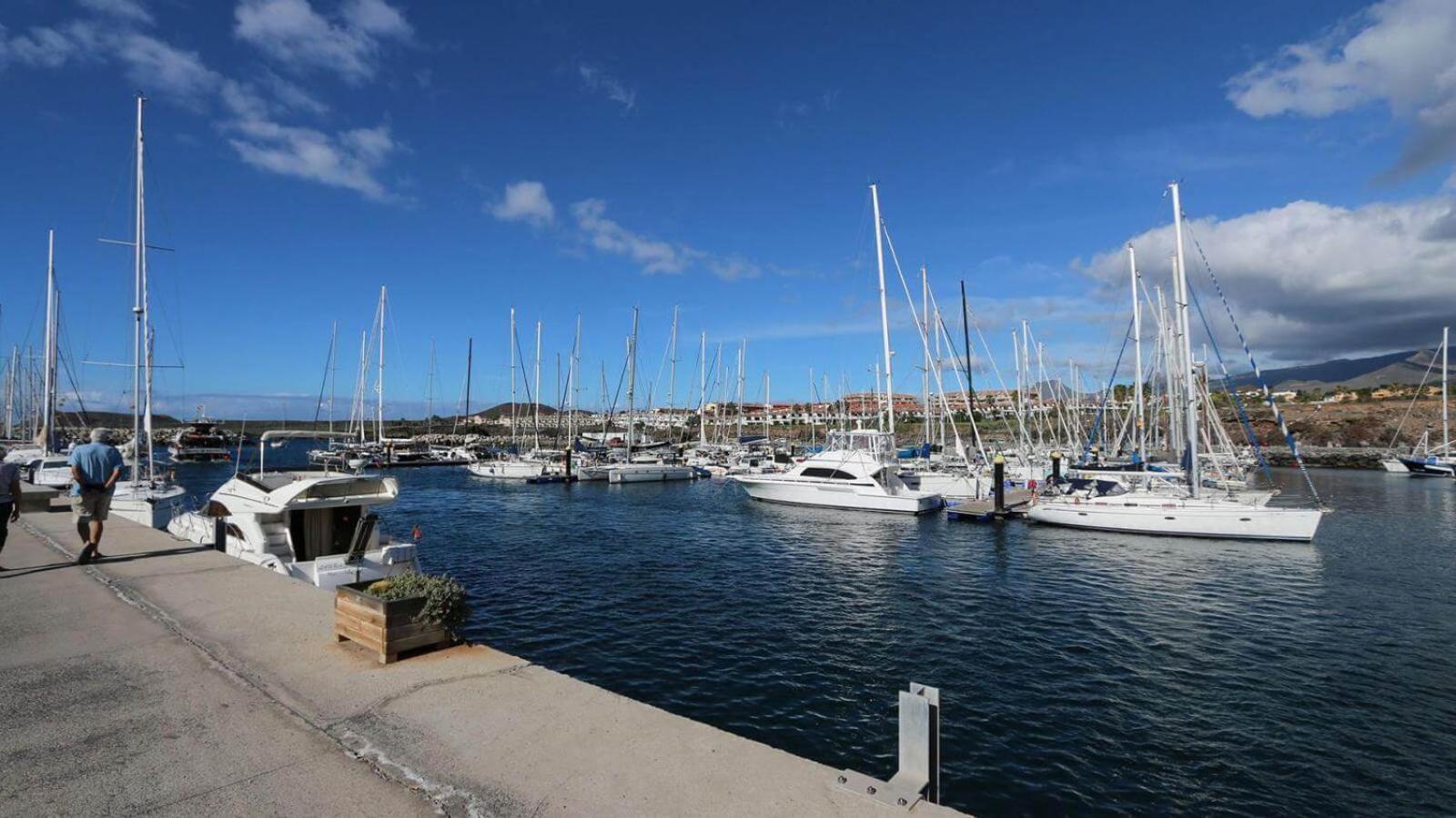 The Captains Locker - 30Ft Yacht San Miguel de Abona Exterior photo